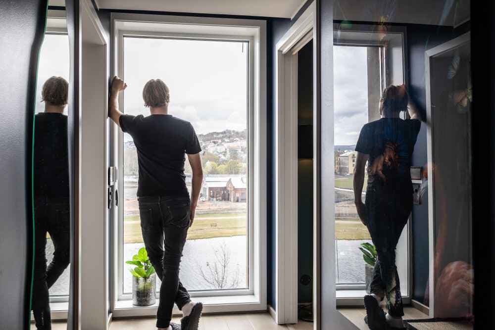 – Denne utsikten er utrolig flott og veldig undervurdert, sier Raymond, imens han skuer utover Middelalderparken.